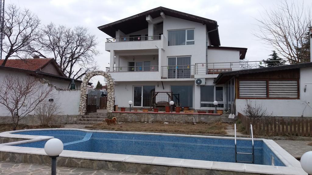 Villa Lucy Varna Exterior foto